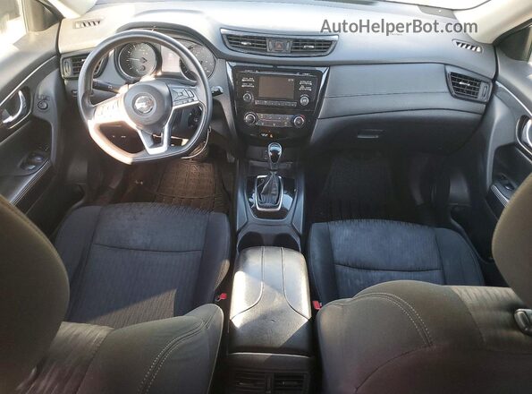 5N1AT2MM3HC742015 2017 NISSAN ROGUE White Vista del salpicadero