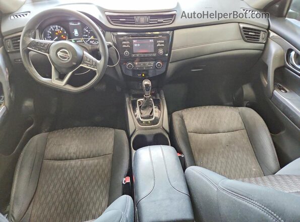 5N1AT2MM5HC843671 2017 NISSAN ROGUE Red Вид панелі приладів
