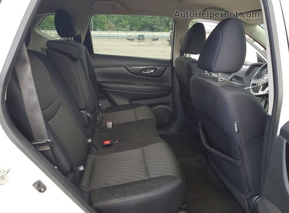5N1AT2MM8HC773535 2017 NISSAN ROGUE White Rear interior view