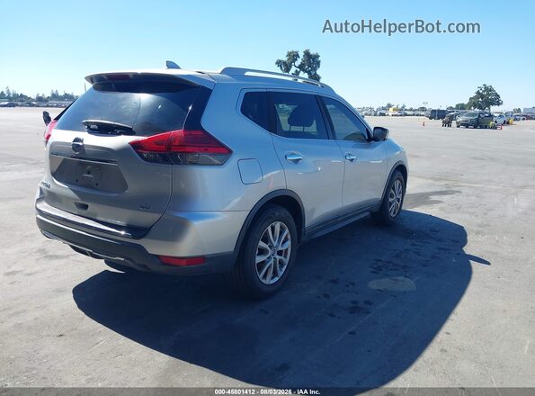 5N1AT2MT0HC786450 2017 NISSAN ROGUE Silver Tył prawy