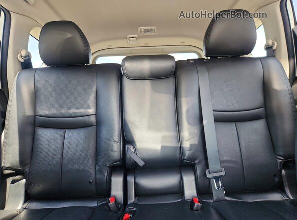 5N1AT2MT0JC749694 2018 NISSAN ROGUE White Вид задніх сидінь