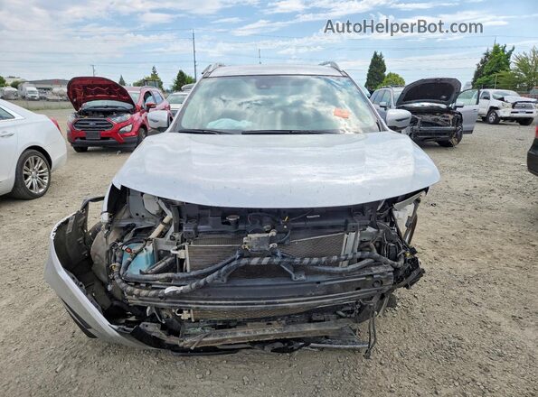 5N1AT2MT0KC800791 2019 NISSAN ROGUE Серебряный Вид спереди