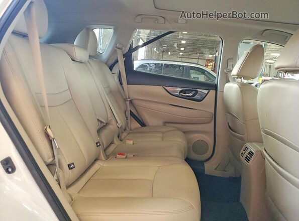 5N1AT2MT1GC761670 2016 NISSAN ROGUE Белый Вид задней части салона