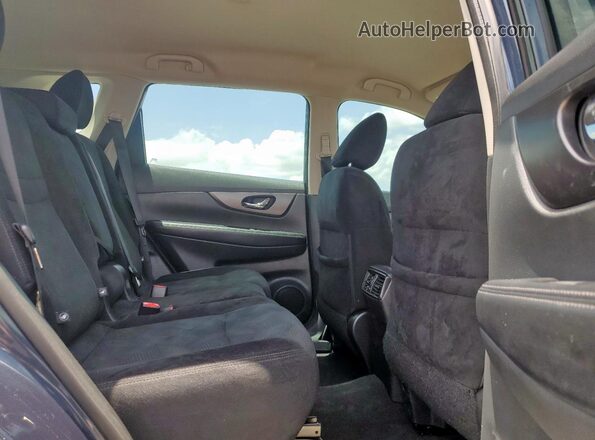 5N1AT2MT1GC855399 2016 NISSAN ROGUE Blue Rear interior view