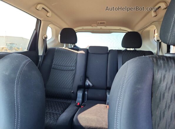 5N1AT2MT1HC834084 2017 NISSAN ROGUE Black Widok tylnych siedzeń