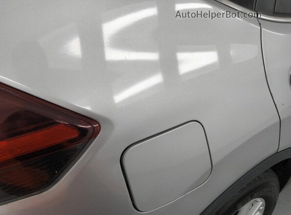 5N1AT2MT1JC714064 2018 NISSAN ROGUE Silver 