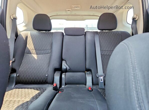 5N1AT2MT1JC825083 2018 NISSAN ROGUE Gray Widok tylnych siedzeń