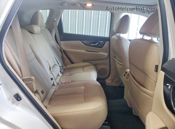 5N1AT2MT2GC736714 2016 NISSAN ROGUE White Вид задньої частини салону