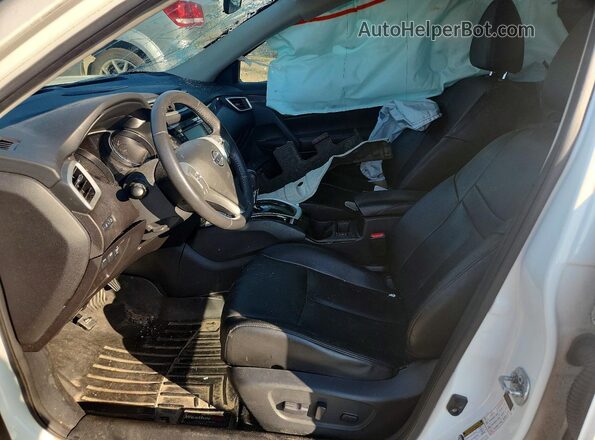 5N1AT2MT2GC781586 2016 NISSAN ROGUE Белый Вид салона спереди