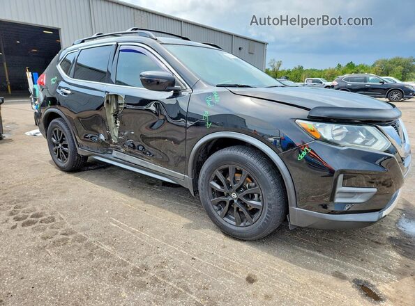 5N1AT2MT2HC830772 2017 NISSAN ROGUE Черный Вид панели приборов