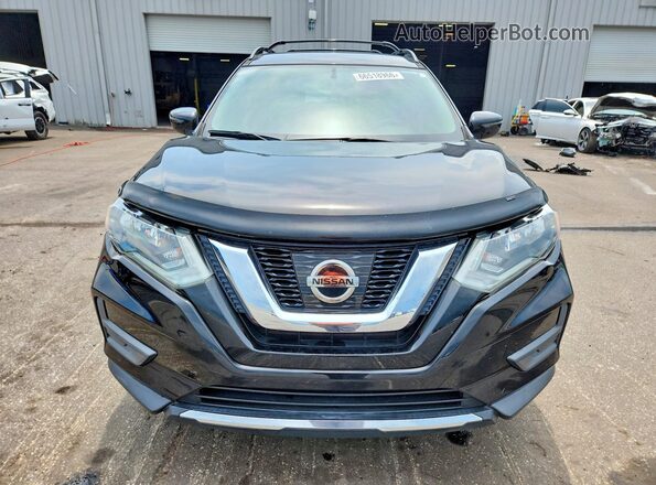 5N1AT2MT2HC830772 2017 NISSAN ROGUE Черный Вид задних сидений