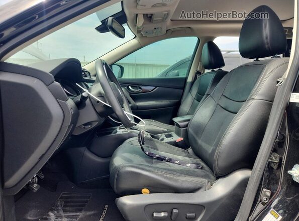 5N1AT2MT2HC844364 2017 NISSAN ROGUE Black Widok wnętrza z przodu