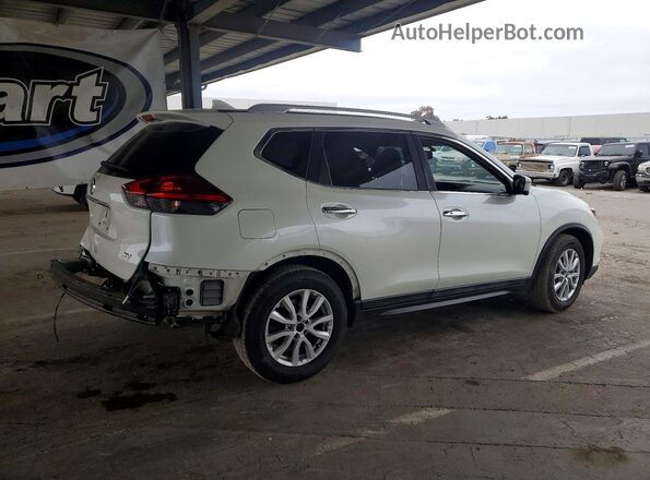 5N1AT2MT2HC865487 2017 NISSAN ROGUE White Tył prawy