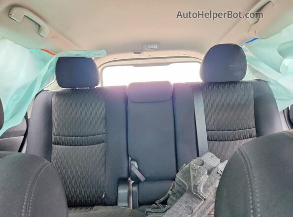5N1AT2MT2HC889627 2017 NISSAN ROGUE Белый Вид задних сидений