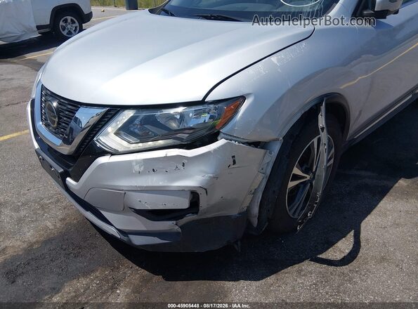 5N1AT2MT2JC741483 2018 NISSAN ROGUE Silver Вид спереду