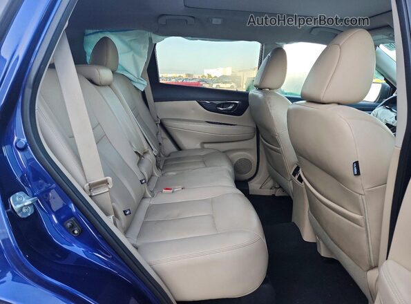 5N1AT2MT2JC839820 2018 NISSAN ROGUE Blue Widok wnętrza z tyłu
