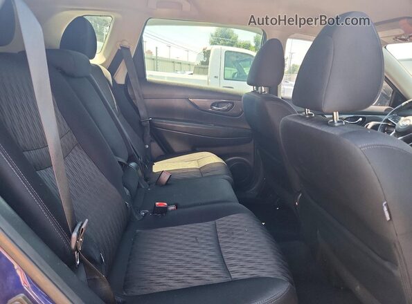 5N1AT2MT2KC786778 2019 NISSAN ROGUE Blue Rear interior view