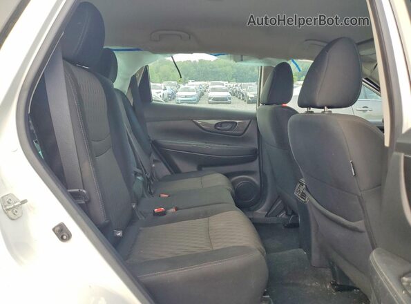 5N1AT2MT2LC816282 2020 NISSAN ROGUE White უკანა სალონის ხედი