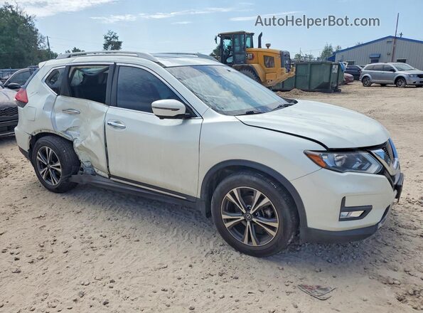 5N1AT2MT3HC877390 2017 NISSAN ROGUE Белый Передняя правая четверть
