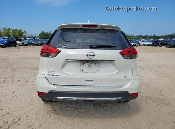 5N1AT2MT3HC877390 2017 NISSAN ROGUE Белый Вид сзади