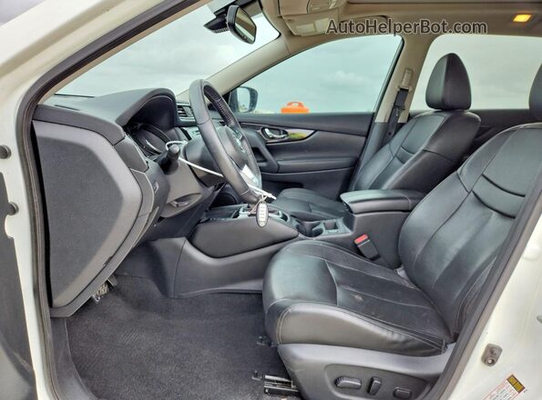 5N1AT2MT3KC841304 2019 NISSAN ROGUE Белый Вид салона спереди