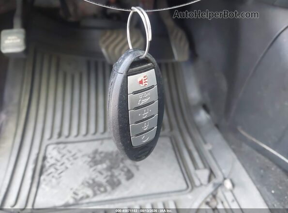 5N1AT2MT4HC768632 2017 NISSAN ROGUE Black Вид панелі приладів