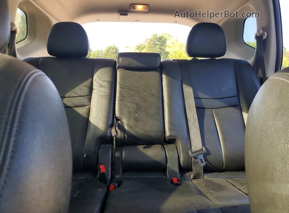 5N1AT2MT4JC808701 2018 NISSAN ROGUE White Widok tylnych siedzeń