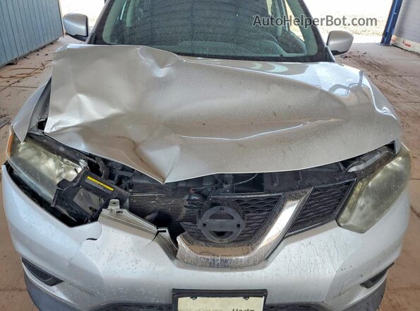 5N1AT2MT5GC811633 2016 NISSAN ROGUE Silver Widok wnętrza z tyłu