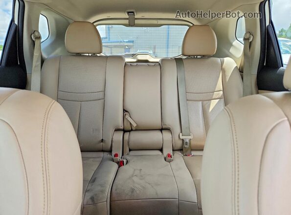 5N1AT2MT5GC918634 2016 NISSAN ROGUE Белый Вид задних сидений
