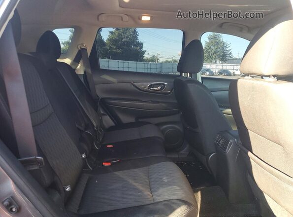 5N1AT2MT5HC841152 2017 NISSAN ROGUE Gray Rear interior view