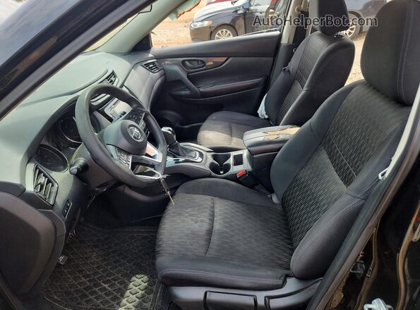 5N1AT2MT5KC755721 2019 NISSAN ROGUE Черный Вид салона спереди
