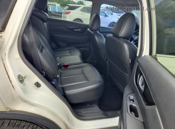5N1AT2MT6JC804732 2018 NISSAN ROGUE White Vista interior trasera
