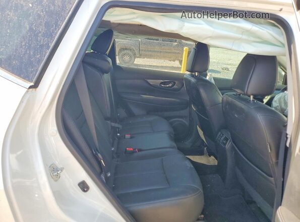 5N1AT2MT7GC852281 2016 NISSAN ROGUE White Vista de los asientos traseros