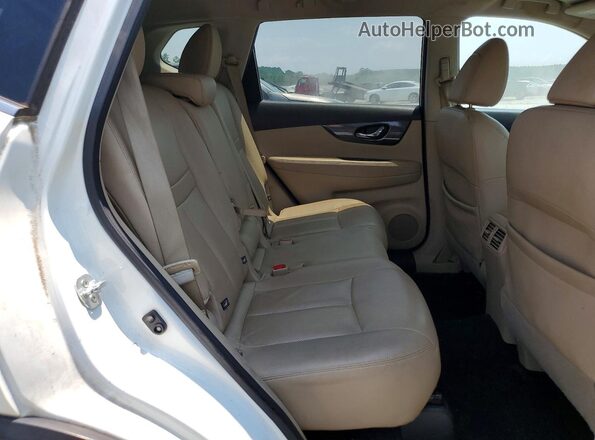 5N1AT2MT7GC890805 2016 NISSAN ROGUE White Widok tylnych siedzeń