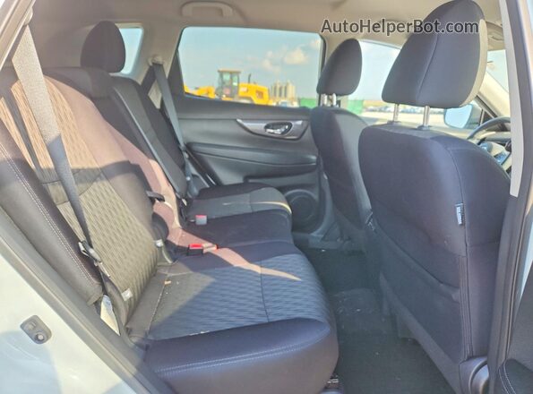 5N1AT2MT7KC733610 2019 NISSAN ROGUE White Vista de los asientos traseros