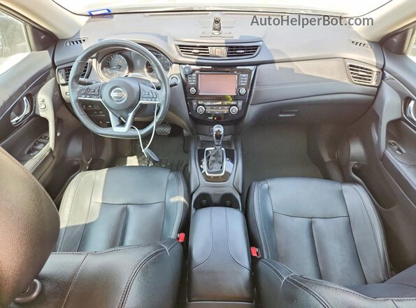 5N1AT2MT8HC850895 2017 NISSAN ROGUE Gray Widok deski rozdzielczej