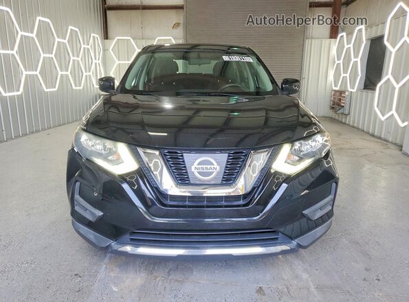 5N1AT2MT8HC861296 2017 NISSAN ROGUE Black Widok z przodu