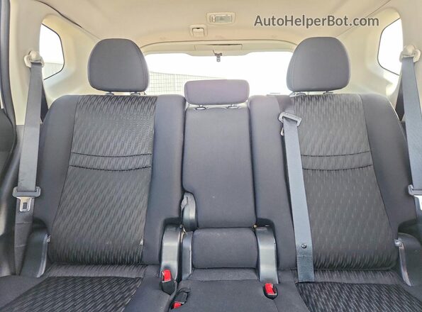 5N1AT2MT9HC753964 2017 NISSAN ROGUE Белый Вид задних сидений