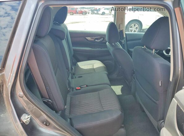 5N1AT2MT9JC717228 2018 NISSAN ROGUE Gray Vista interior trasera