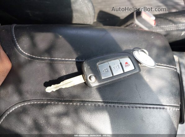 5N1AT2MT9JC764324 2018 NISSAN ROGUE White Vista del salpicadero
