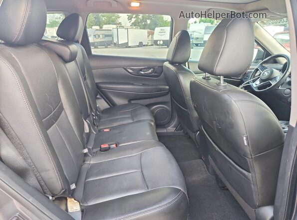 5N1AT2MT9KC777818 2019 NISSAN ROGUE Серый Вид задней части салона