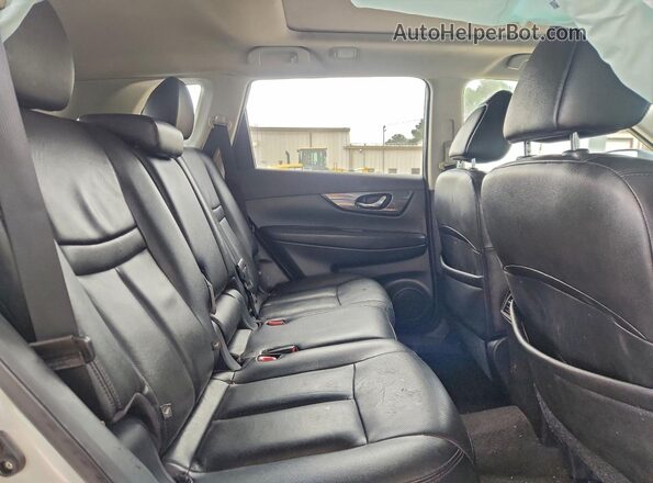 5N1AT2MTXGC759156 2016 NISSAN ROGUE Silver Вид задньої частини салону