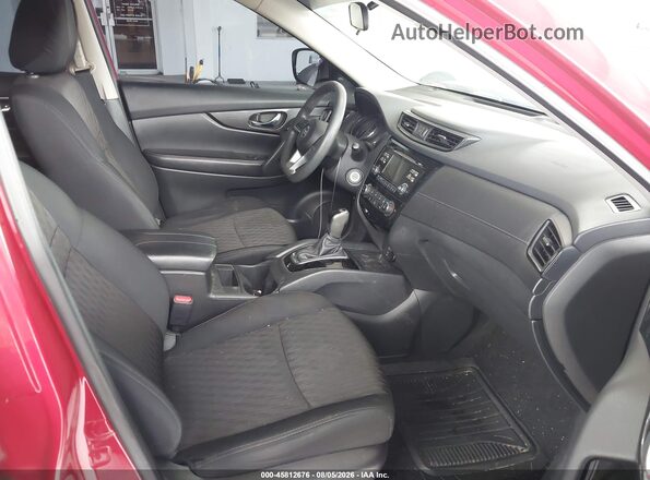 5N1AT2MTXHC834388 2017 NISSAN ROGUE Red Вид салону спереду