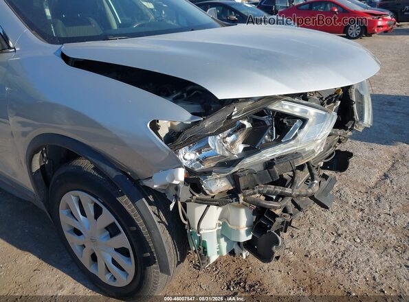 5N1AT2MTXHC896745 2017 NISSAN ROGUE Silver Вид спереду
