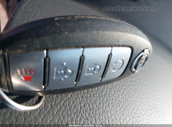 5N1AT2MTXHC896745 2017 NISSAN ROGUE Silver Вид панелі приладів