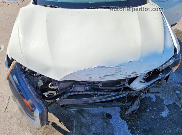 5N1AT2MTXKC710807 2019 NISSAN ROGUE White ძრავის განყოფილების ხედი