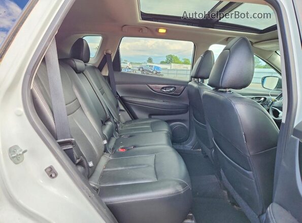 5N1AT2MV0GC768594 2016 NISSAN ROGUE Белый Вид подкапотного пространства