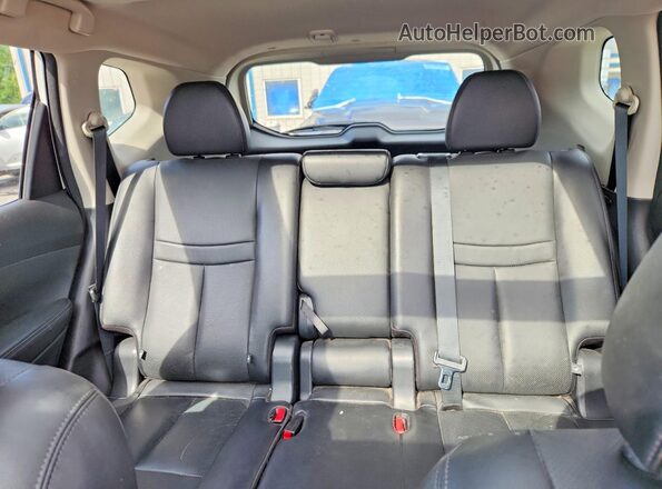 5N1AT2MV0GC768594 2016 NISSAN ROGUE Белый Вид задней части салона