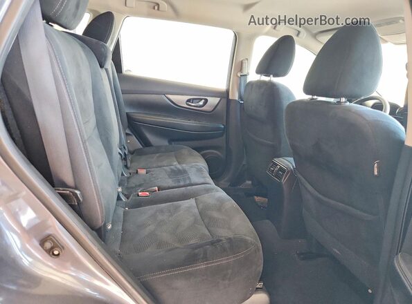 5N1AT2MV0GC797707 2016 NISSAN ROGUE Gray Widok wnętrza z tyłu
