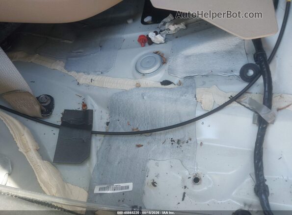 5N1AT2MV0GC916923 2016 NISSAN ROGUE Белый Вид спереди